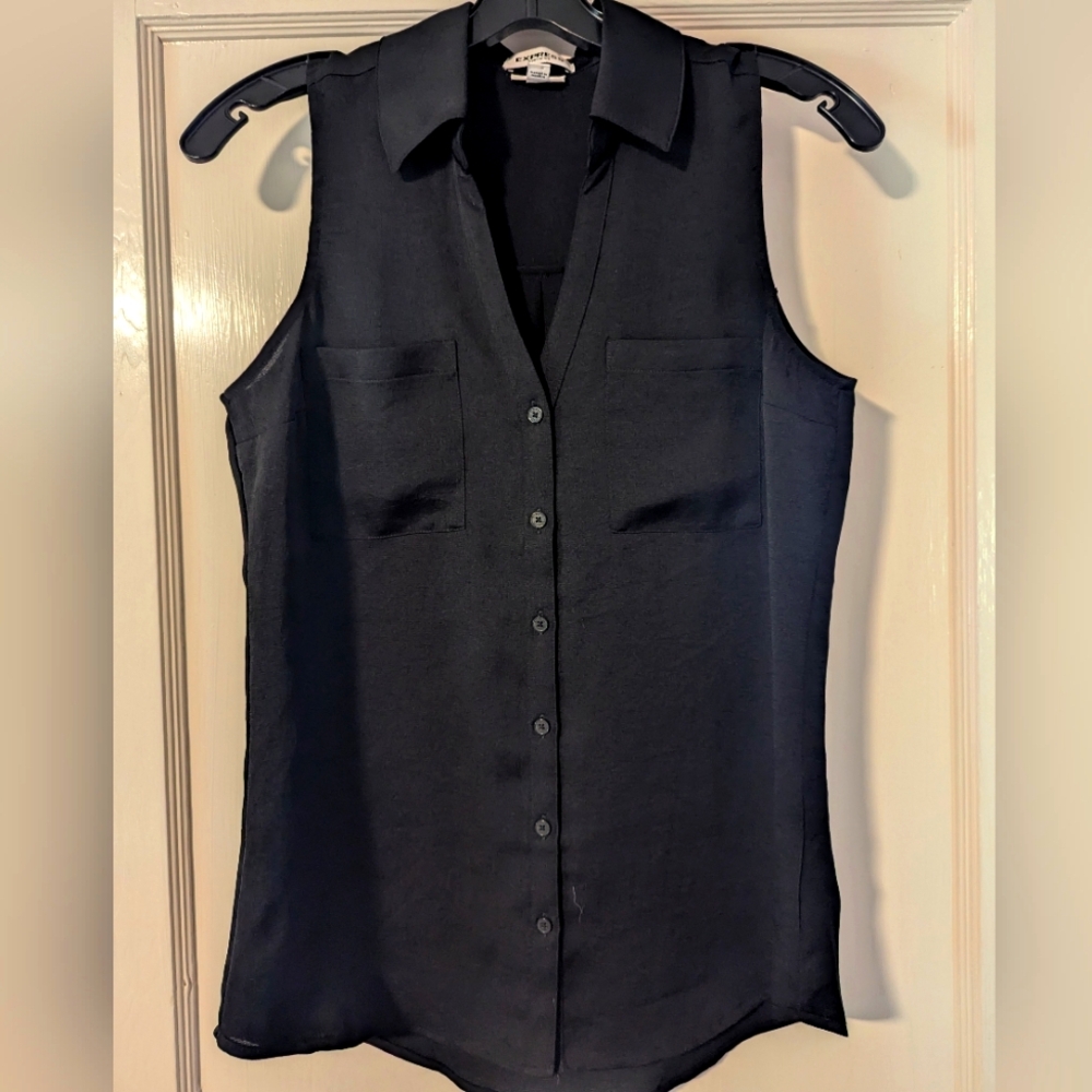 Express Portofino Slim Sleeveless Blouse